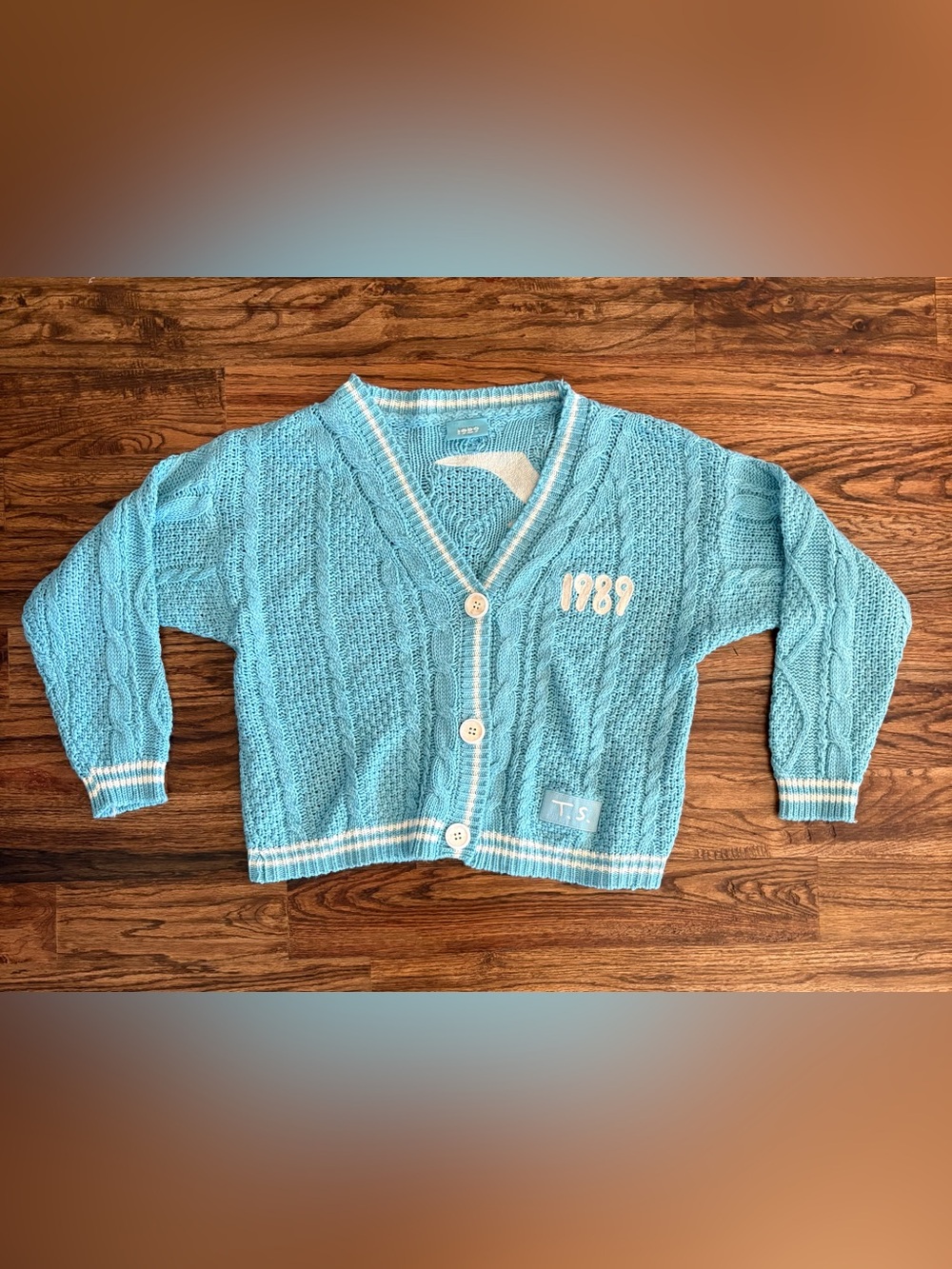 Taylor Swift authentic cardigan, 1989, light blue, Taylor’s Version,  XS/SM